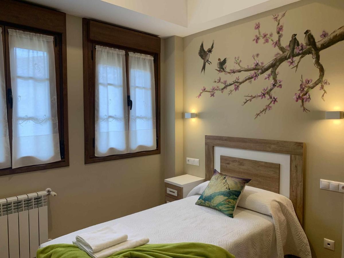 Cumbres De Los Picos Apartamento La Yedra Poo  Екстериор снимка